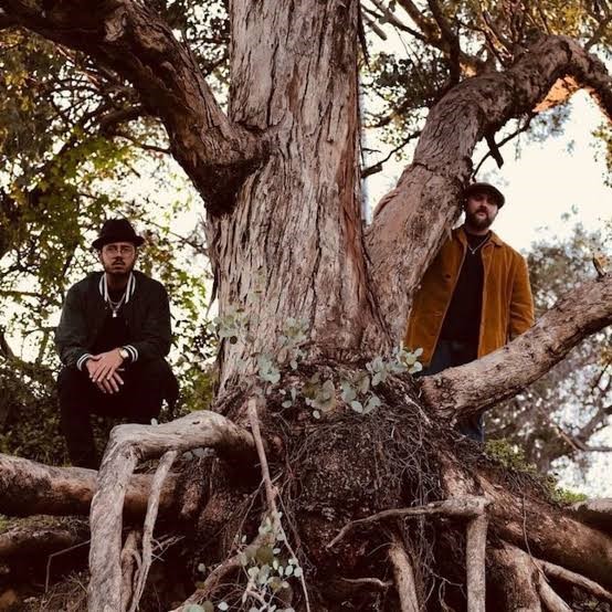 Blu & Exile